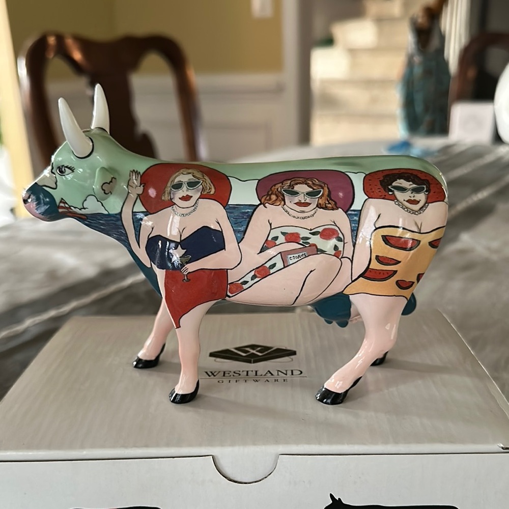 🌞Summer sale! 50% off! Westland Giftware Cow Parade “Fun Seeker”🌞